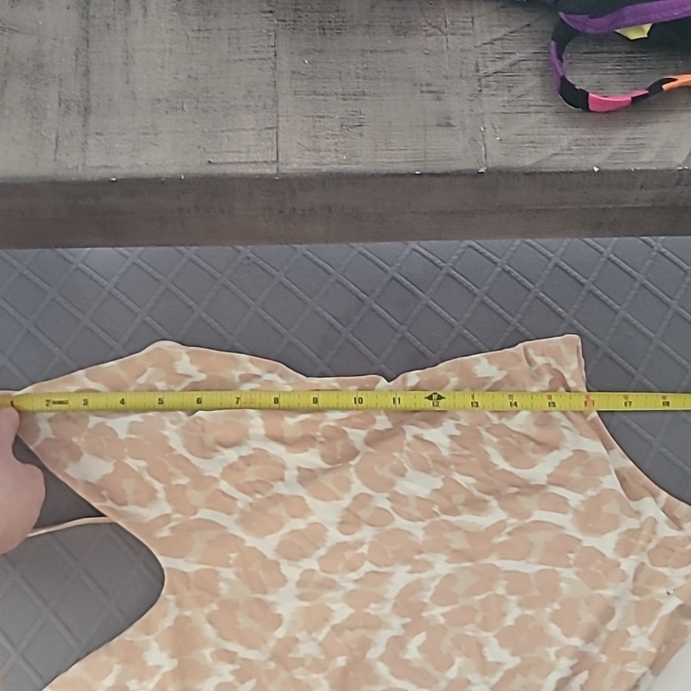 Aerie Cream Cheetah One-Piece Swimsuit Size Small Like New - Picture 6 of 7